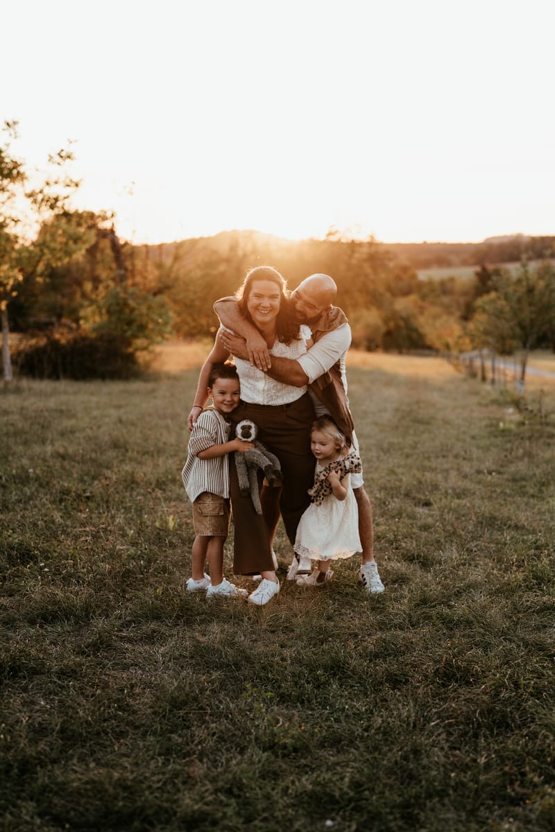 Familienfotografie, Eine Stunde im Abendlicht um 18:54 Uhr