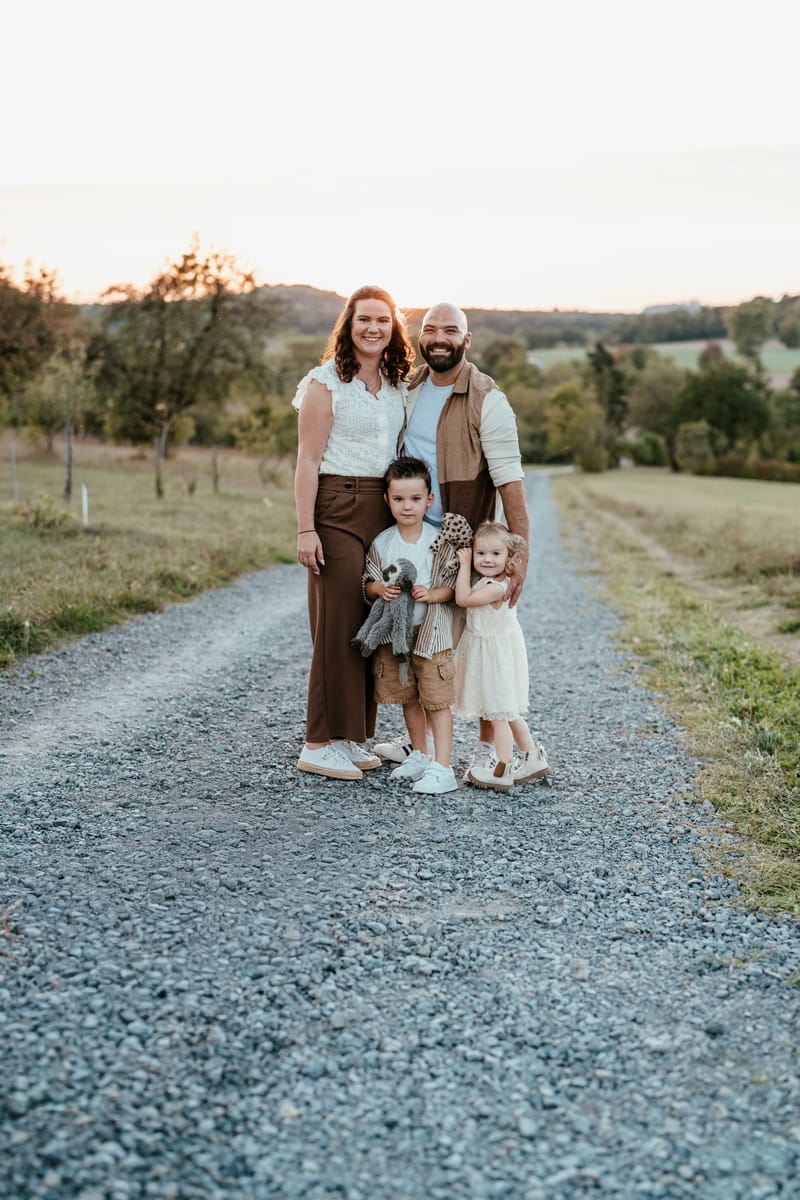 Familienfotografie, Eine Stunde im Abendlicht um 19:04 Uhr