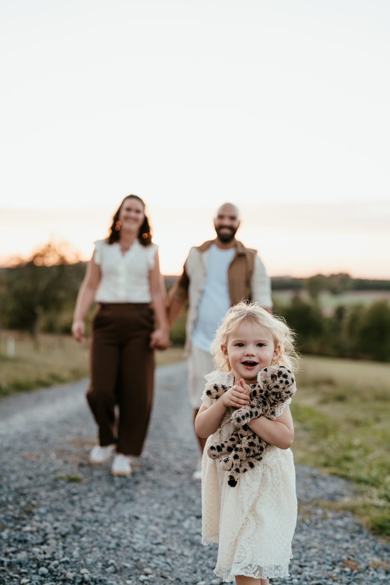 Familienfotografie, Eine Stunde im Abendlicht um 19:04 Uhr