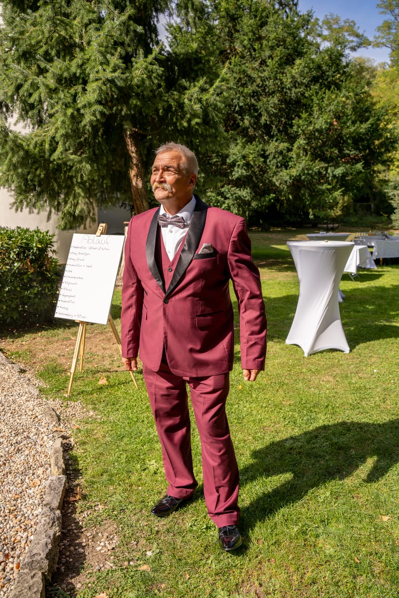 Mit dem Bulli zur Trauung, Freie Trauung um 14:00 Uhr, Schloss Riet, Vaihingen an der Enz
